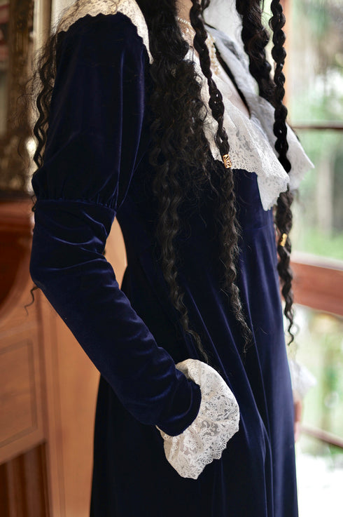 Gothiv Navy Victorian style Dress with Lace Ruffled Collar and Long Sleeves – Gothic Victorian Dress - Velvet Dress Plus Size